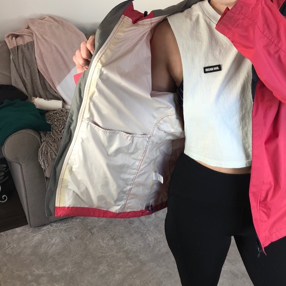 EUC Vineyard Vines red Zip Up Windbreaker M - Picture 5 of 15